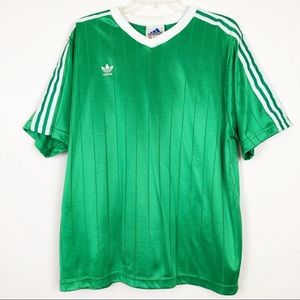 Adidas | 90’s Vintage V-Neck Green Sports Jersey